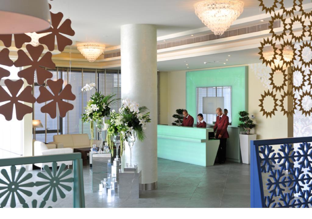 อัลรายาสวีทส์ Hotel มานามา ภายนอก รูปภาพ