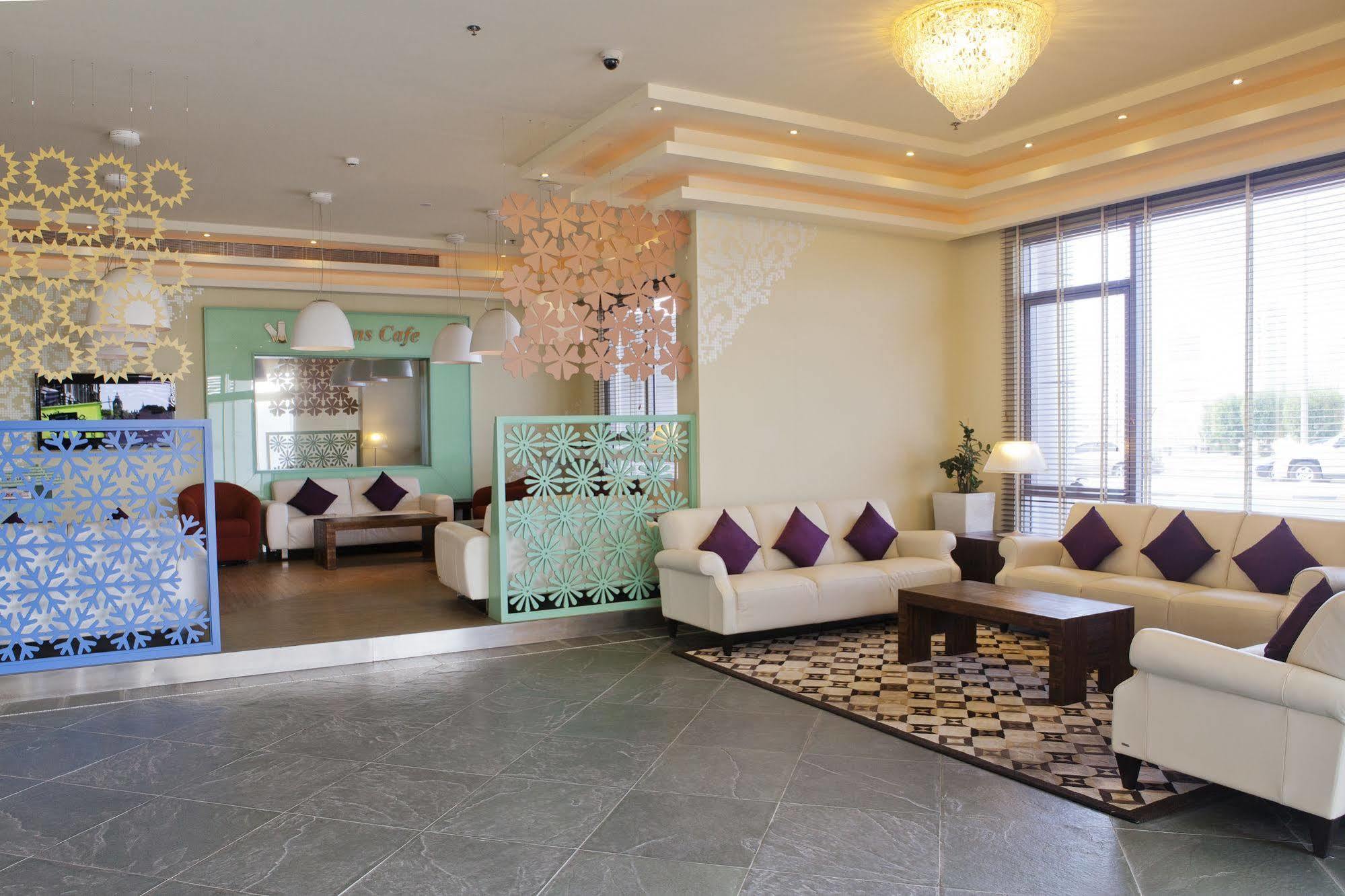 อัลรายาสวีทส์ Hotel มานามา ภายนอก รูปภาพ