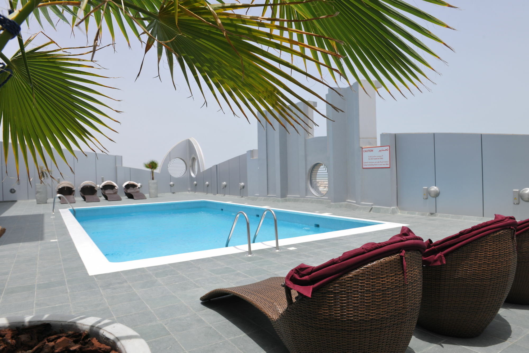 อัลรายาสวีทส์ Hotel มานามา ภายนอก รูปภาพ