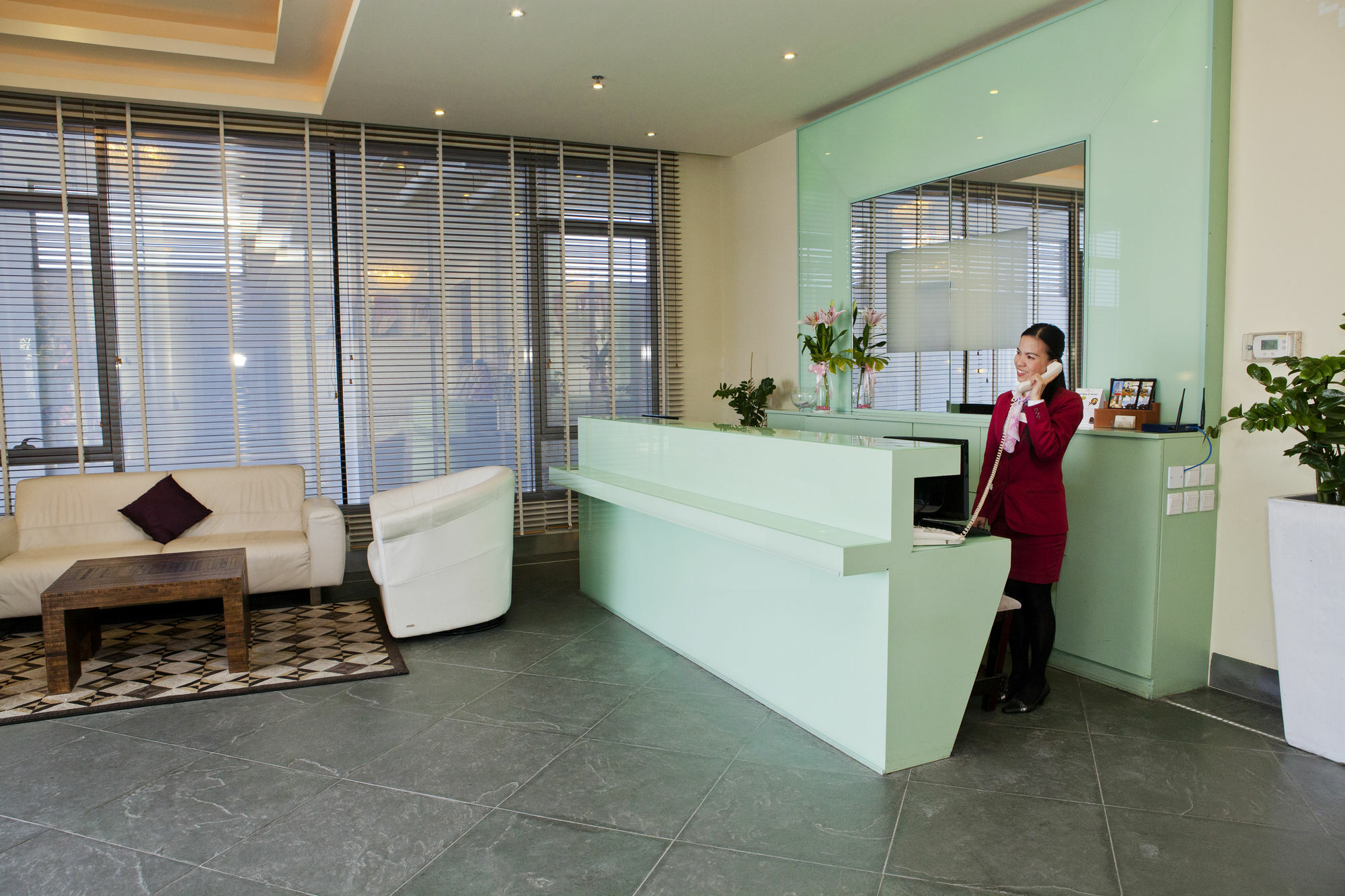 อัลรายาสวีทส์ Hotel มานามา ภายนอก รูปภาพ